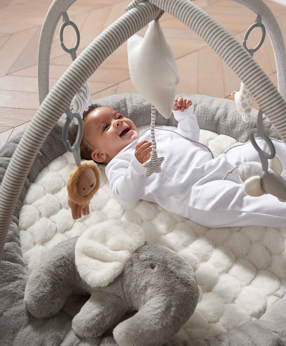 Playmat & Gym to the World M&P AUSTRALIA